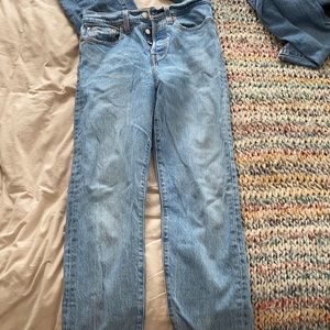 Levi’s Wedgie fit mom jeans